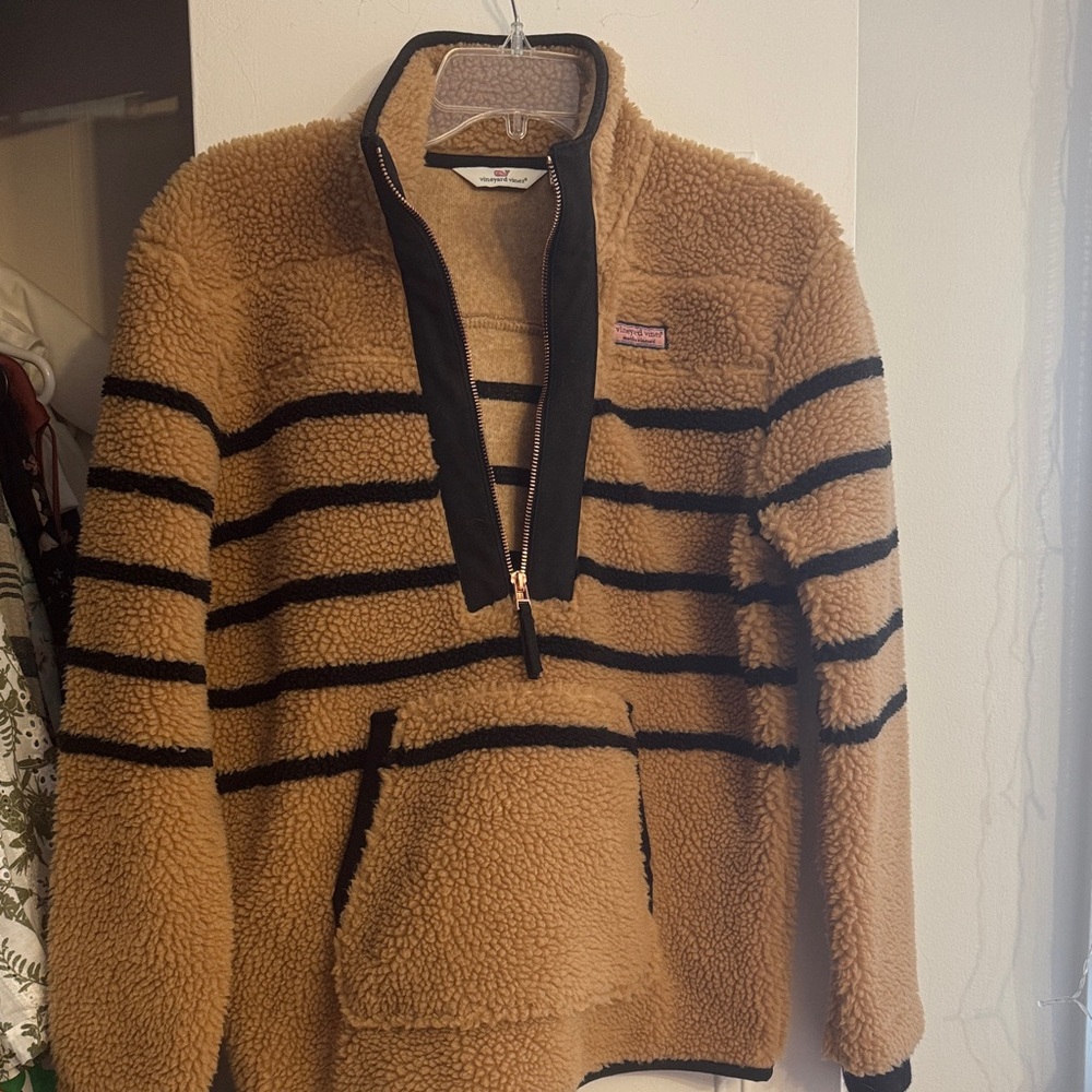 Vineyard Vines Tan and Black Striped teddy Fleece Pullover